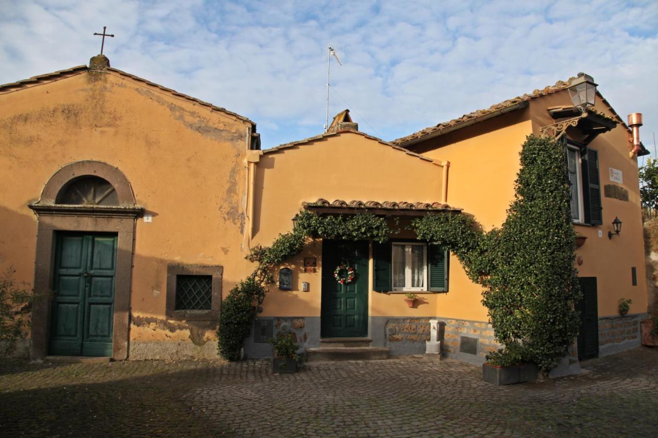 Casa Vacanze Nives Tuscania Eksteriør bilde