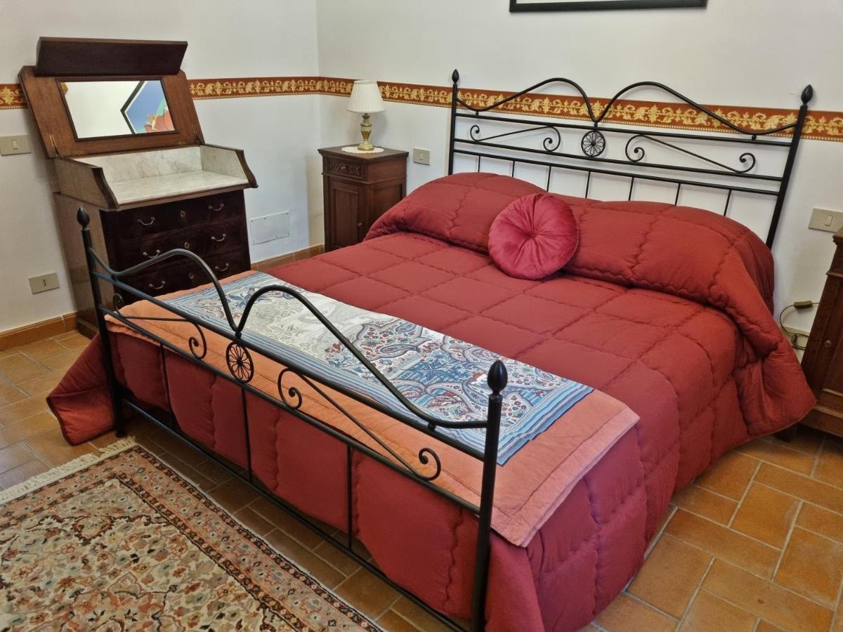 Casa Vacanze Nives Tuscania Eksteriør bilde