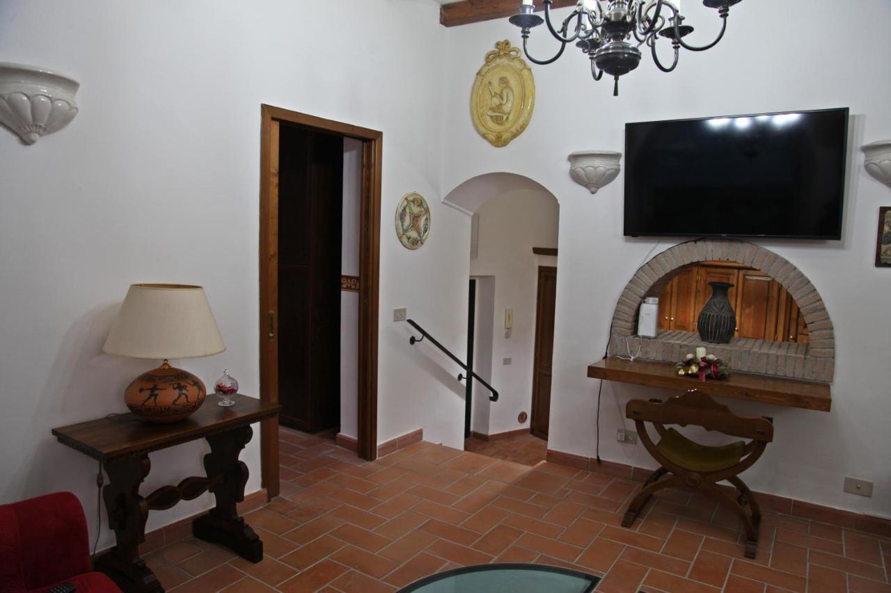Casa Vacanze Nives Tuscania Eksteriør bilde